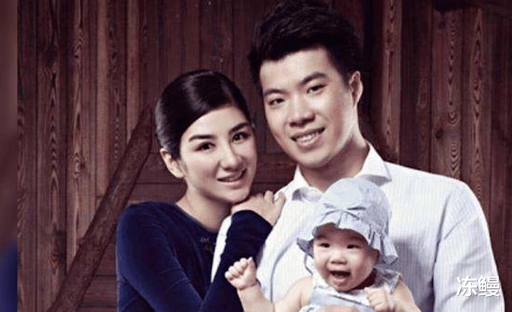 黄奕|黄毅清被判刑15年后，前妻黄奕状态回来了！晒43岁庆生照宛如19岁
