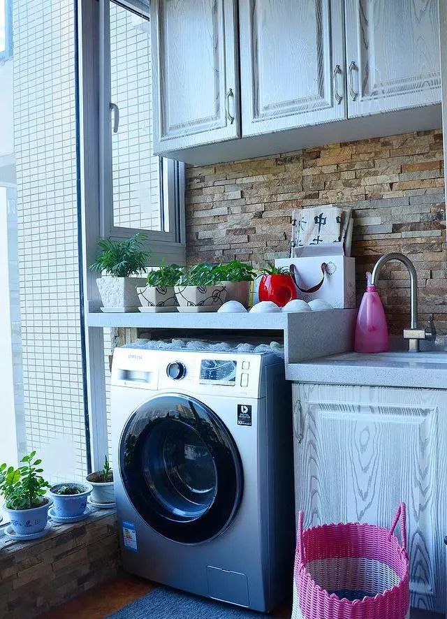 洗衣机到底放哪里，该怎么放？这些注意事项十分重要！