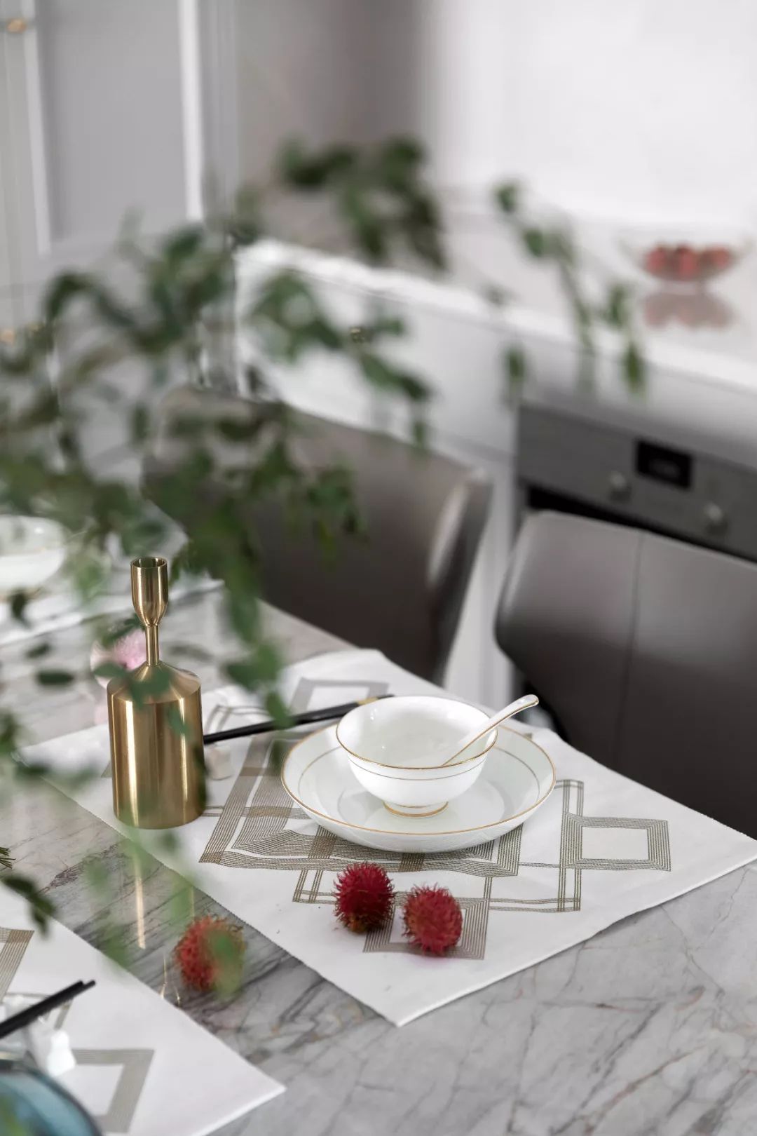 120㎡现代轻奢，华丽精致，端庄气质