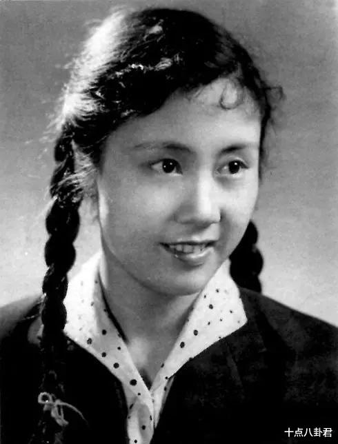 「庞学勤」庞学勤:红色英俊小生,在家里是保姆,照顾病妻45年,86岁去世