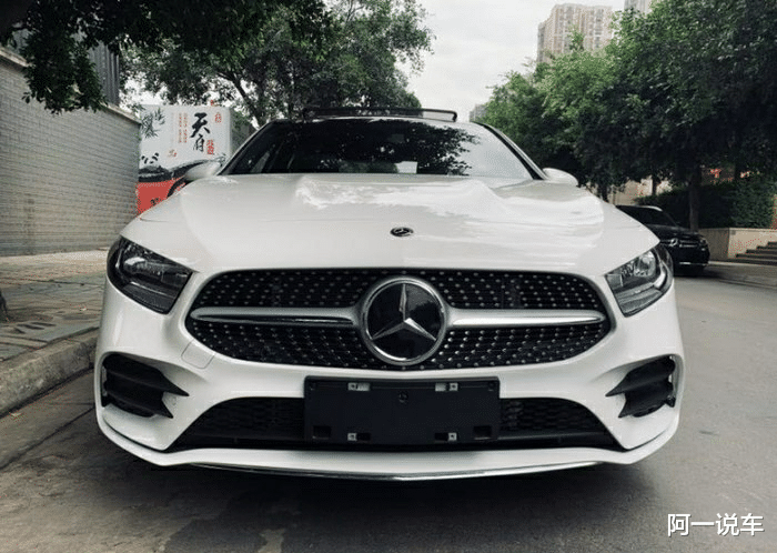 #奔驰A级#快了，奔驰A级马上就降到15万以下了