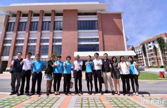 大学|普通本科真的不如985、211院校？过来人坦言：这几点情况很真实