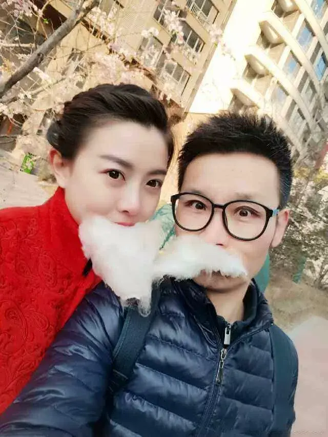 刘和刚|世界小姐亚军战扬,比丈夫刘和刚小十岁,如今一家四口十分幸福