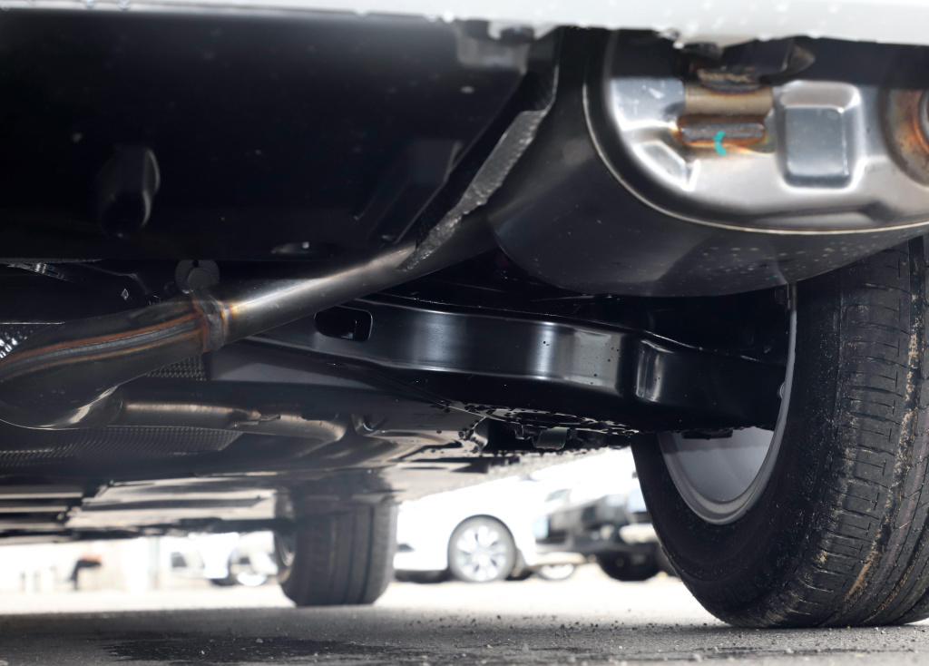 丰田卡罗拉|丰田的“省油王”，全系标配8气囊，低至11万多，全球销量第一