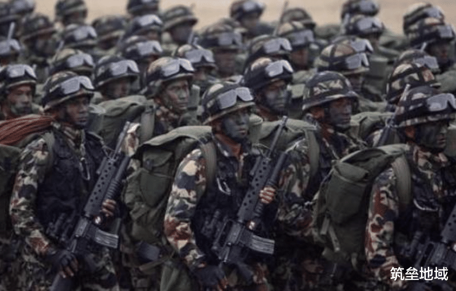 印度：巴铁又增新盟友！尼泊尔出兵40000，直接让印度被迫双线作战