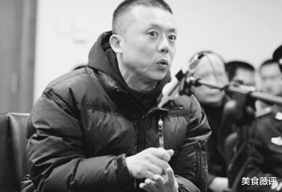 谢雨欣|曾三次登上春晚, 神曲唱遍大街小巷, 却与逃犯同居3年今成网红脸