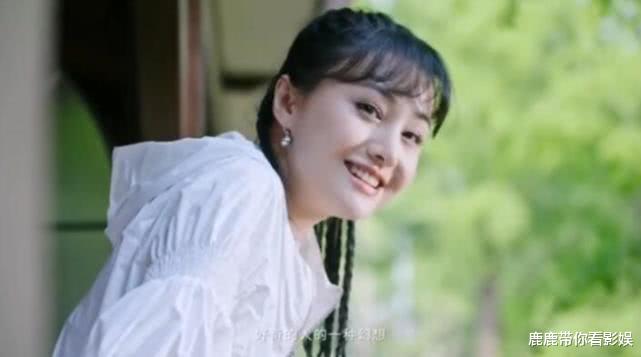 『脏辫』本以为郑爽太甜美,不适合脏辫,当她换上新发型后,真是绝了!