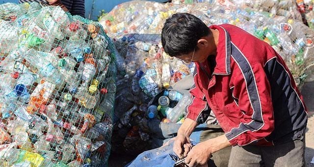 |别人忙赚钱,你却“瞧不上”?3大“吸金”行业,为何从业者少