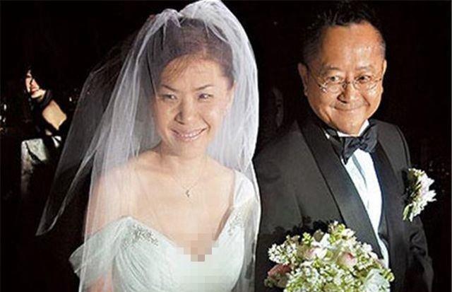 53岁歌后张清芳结束15年婚姻,内幕曝光曾以夫为天但不被对方尊重