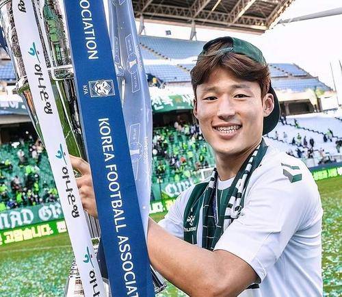 山东鲁能|冬训在即！鲁能5外援已接近官宣确认，曝孙准浩转会主动“压价”