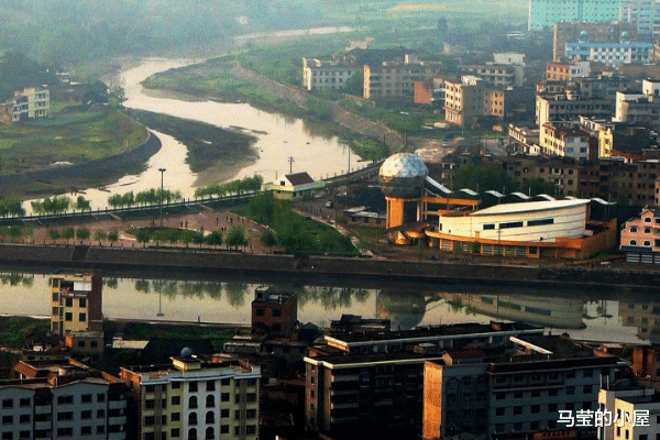 马莹的小屋 继盘州之后，贵州这县或将“并入”凯里市，有望进行“升级设市”