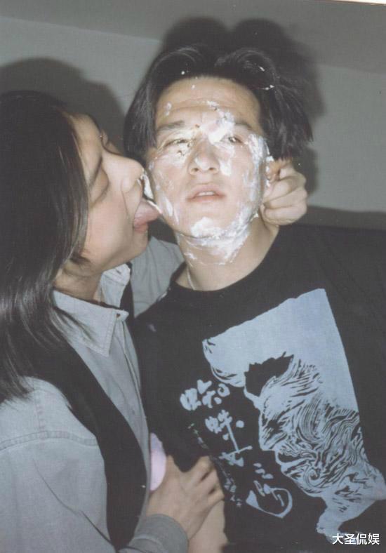 『贾宏声』帅到没边的中戏校草,25岁吸毒女友下跪求回头,31恋周迅43岁自杀