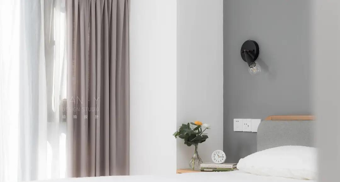 |他家97㎡的房子，舍弃客厅，不买餐桌，这么设计太有远见了！羡慕