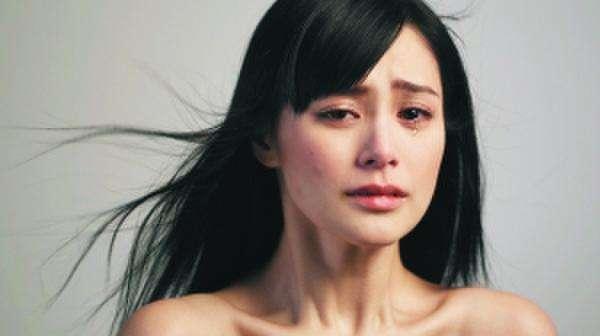 谢霆锋|未婚生下一子，谢霆锋承诺要养她一辈子，如今她能撑起半个娱乐圈