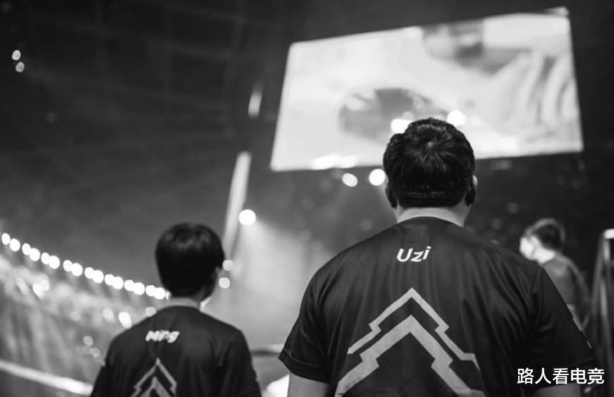 Uzi|IGUZI只差官宣？王思聪亲自下场为UZI付下定金，全神班成了！