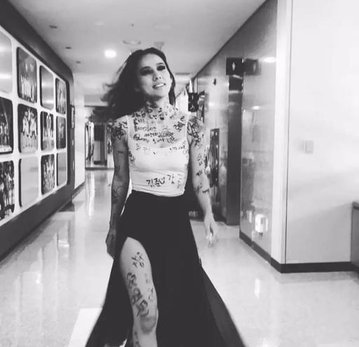 还记得性感女神李孝利吗?这才是20年来真正的"大女主"人设