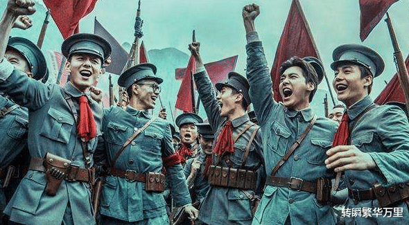 历史揭秘|1930年，日本军队的昭和军服，为何与中国军队非常相似？