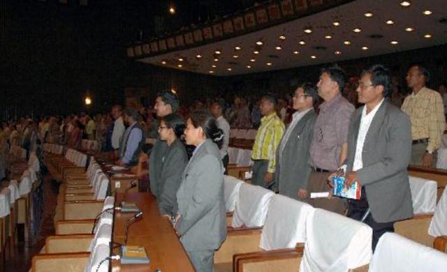 「印度」印度出动廓尔喀弯刀队，发现对手增加10万大军，英法德俄火速表态