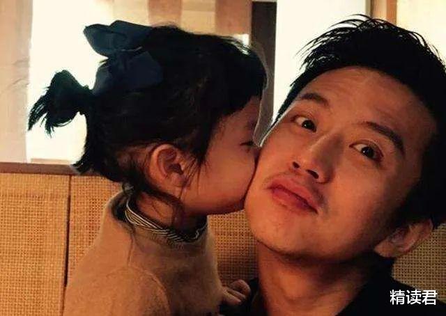 「邓超」邓超晒4岁女儿聊天记录暴露残酷真相:毁掉一个孩子有多容易?
