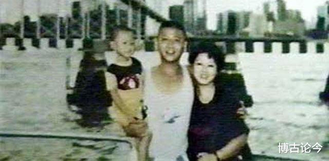 #北斗导航#19年前王伟撞机牺牲,战友赵宇亲眼目睹全过程,为何没有反击?