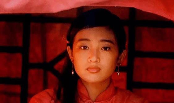 巩俐|新加坡籍演员巩俐,对中国发表“不当言论”,网友:请别再来中国