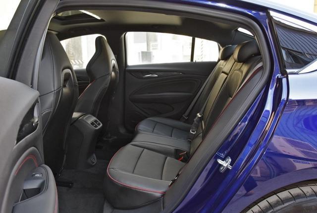 吉利远景|别克君威:我真挺不住了,已经降到13.86万了,已经赔本了