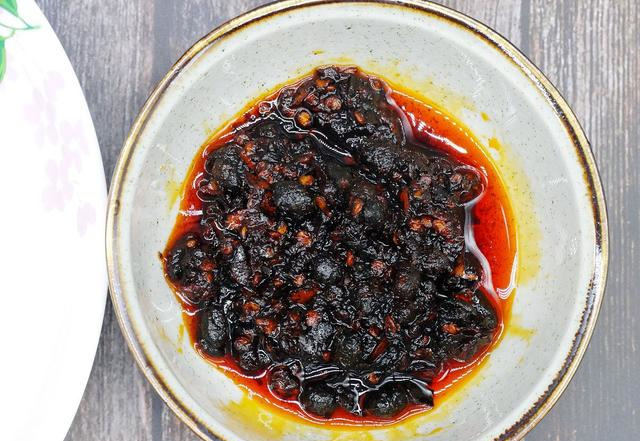 尿酸|三种调味品，被称为“嘌呤高手”，若不想尿酸节节高，趁早管住嘴