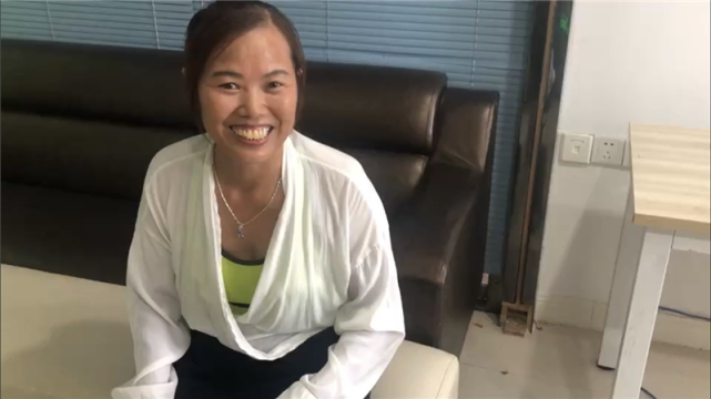 健身|最强扫地僧？保洁阿姨在健身房做了3年，意外练出“麒麟臂”！