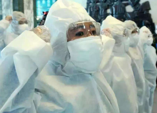 科学家@中国战胜新冠，用了多少资金？专家说出一数字，西方罕见沉默