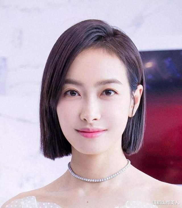护肤品 奔五的女人远离这5种“发型”，特别是第2种，难看显老还土