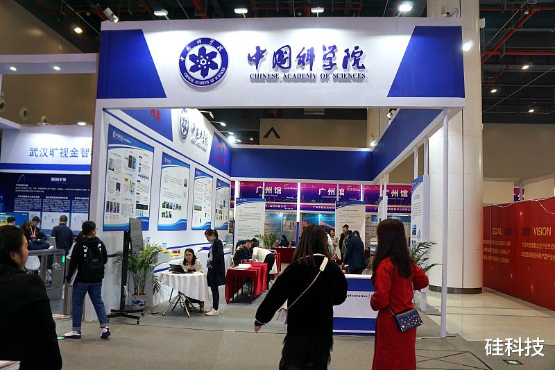 台积电|乱套了!ASML、台积电、三星纷纷宣布,中科院做光刻机打破了平衡