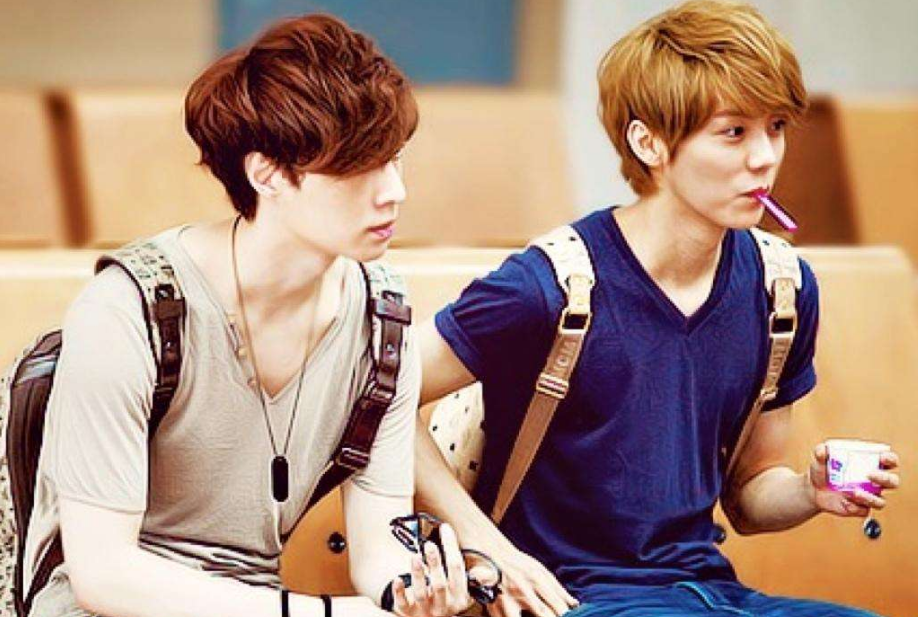 「张艺兴」张艺兴鹿晗真是两个极端,一个爱做表面工作,一个表面工作懒得做