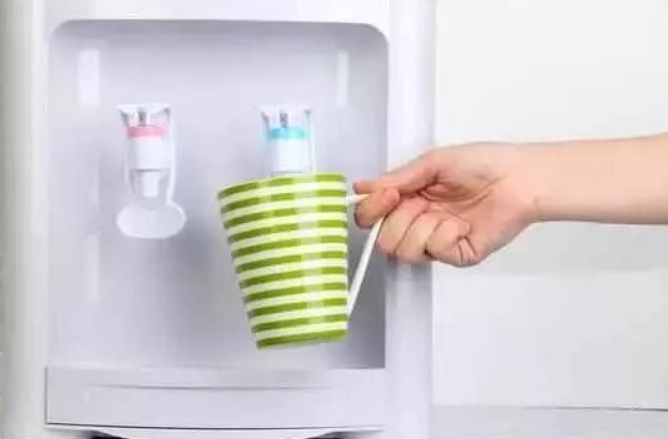 肝脏|法国人:中国人每天八杯水?这不是养生是养病!