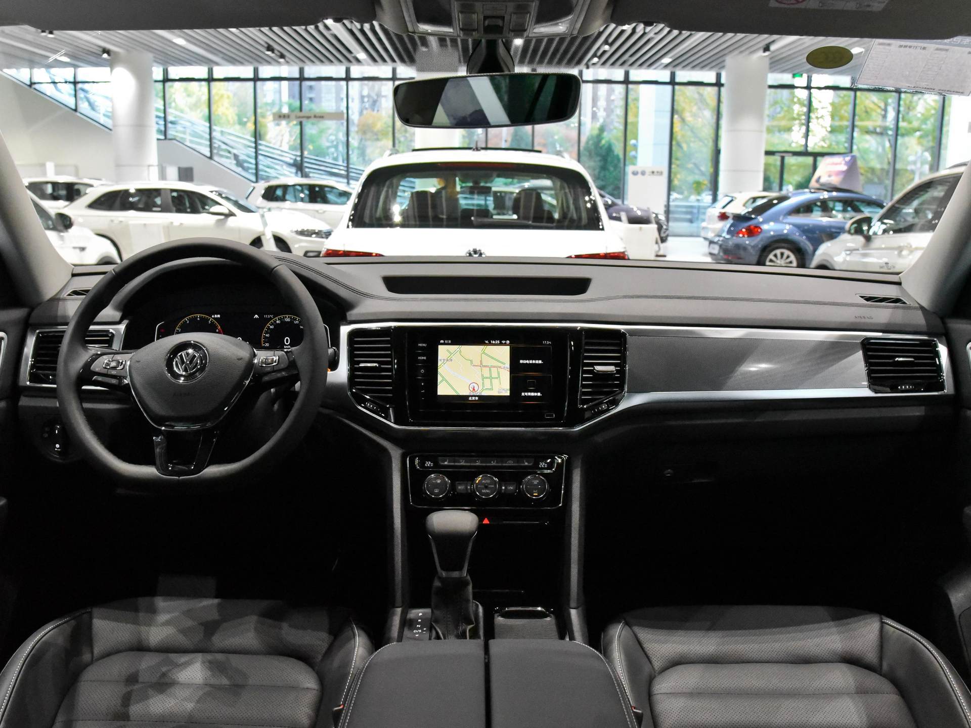 SUV|太大了,这台SUV尺寸超越汉兰达,看这外形确定不是途锐?