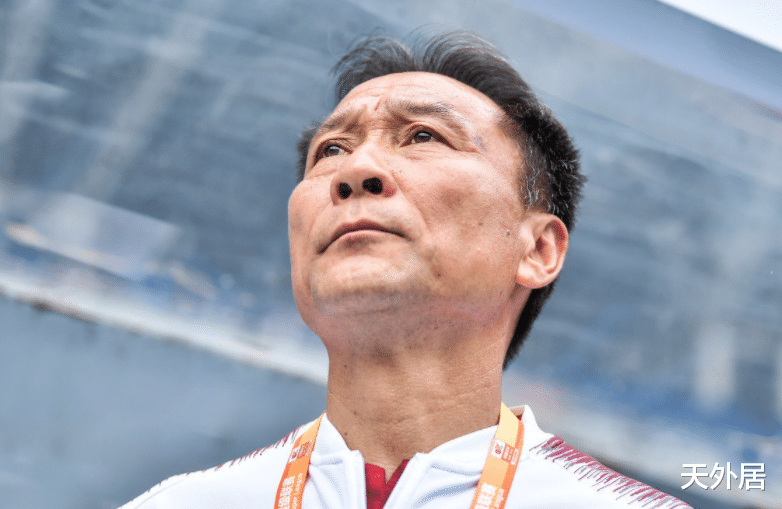 中超@曝中超土豪队或即将换帅:世界级名帅回英超,沈祥福有望接手!