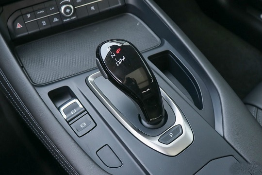 【哈弗f7】又一被认可的SUV，2.0T配四驱系统，比H6还时尚、个性