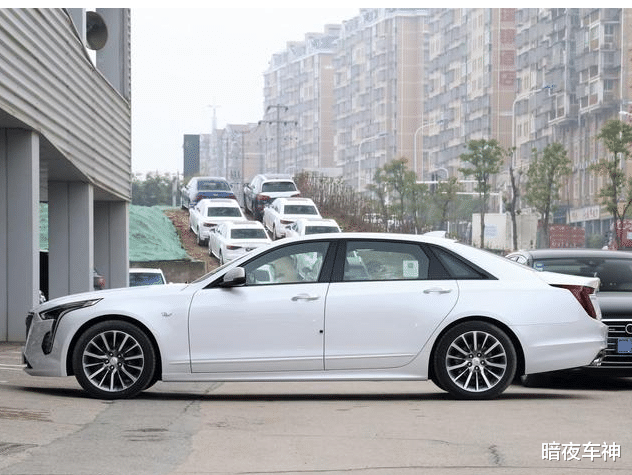 #凯迪拉克#入门如今不到20万,车长超5米2,有它还看啥德系BBA