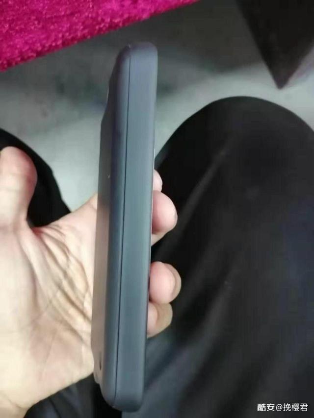 小米科技|小米6钉子户雷军还是放弃吧!改摄像头、加厚电池,还能装风扇