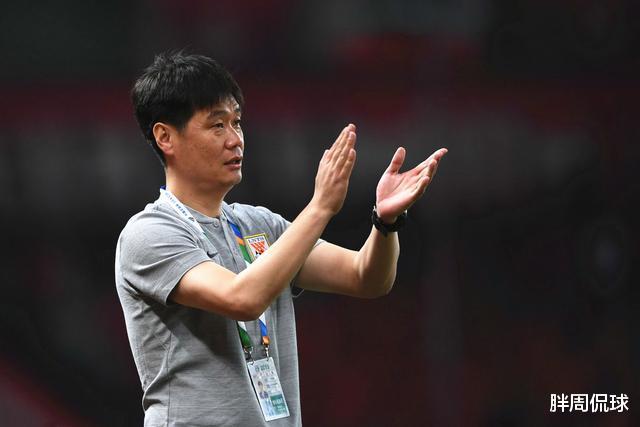 山东鲁能|鲁能4球惨败却因祸得福，李霄鹏收获2名奇兵，新外援穿7号亮相