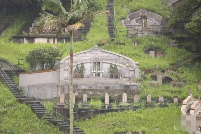 「何鸿燊」港媒公开赌王何鸿燊后事细节，墓碑材质首度曝光，价值连城十分罕见