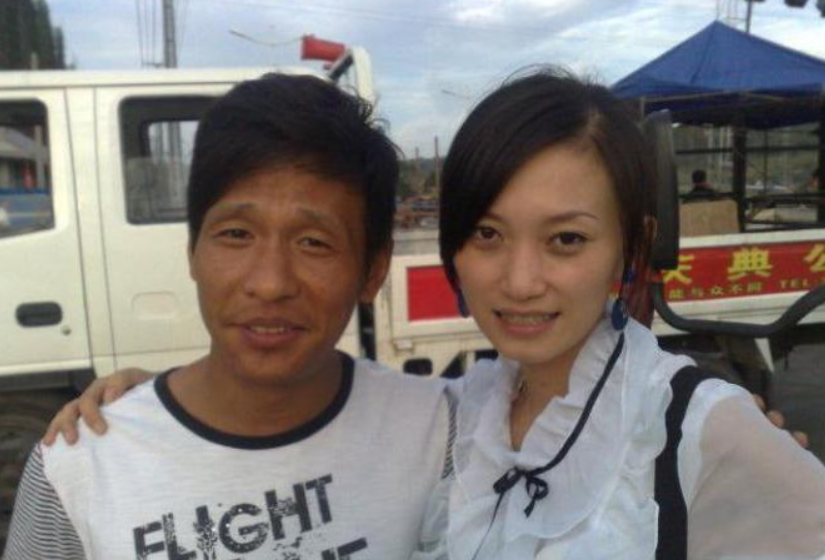 宋小宝|成名前靠洗碗为生，成名后离开7年原配，娶了女粉丝诞下龙凤胎