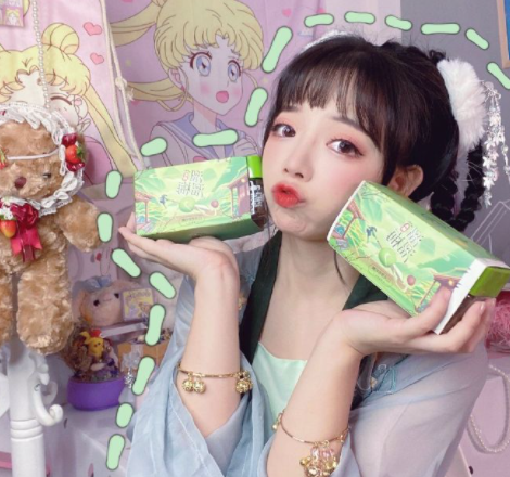萝莉|王奕萌摈弃萝莉造型，也开始走成熟风，年龄不允许卖萌了？