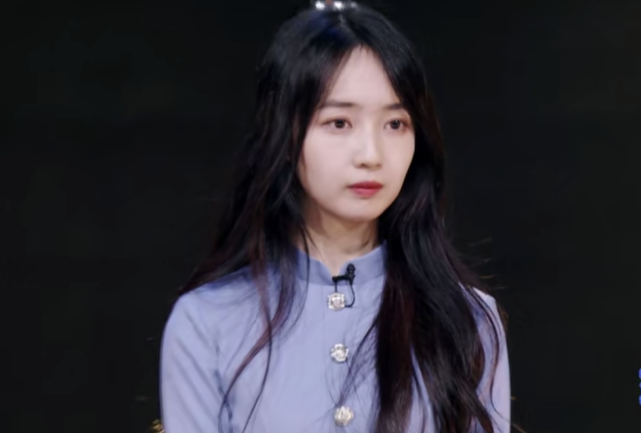 #秦牛正威#《青你2》秦牛正威唱rap像朗诵，导师表情太真实，无奈而又不失礼貌