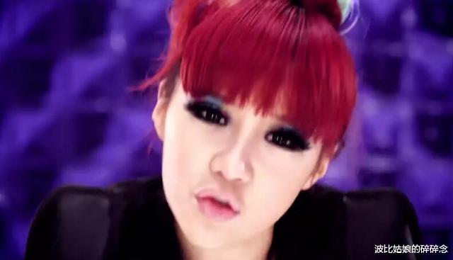 朴春■朴春的脸上热搜，硅胶感十足鼻子像插座，整容上瘾还是药物导致？