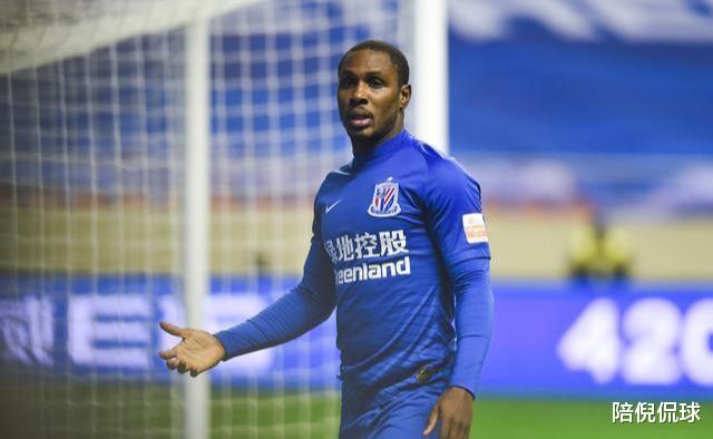 马丁斯■不存在竞争!伊哈洛一语道出选择申花的原因,马丁斯回归只差一步