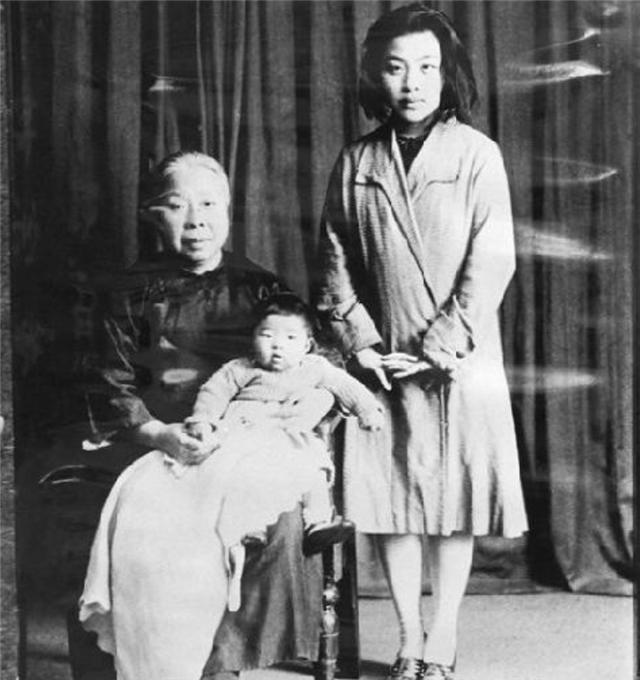 臆说古史|奇女子丁玲：早年荒谬三人情、和嫌疑犯同床共枕3年，后终觅良人