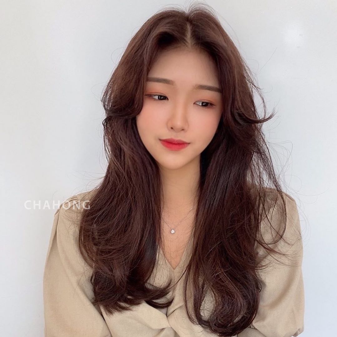 发型|2020精选“不老气”发型16款，无论长短都很美，看看你喜欢哪一款