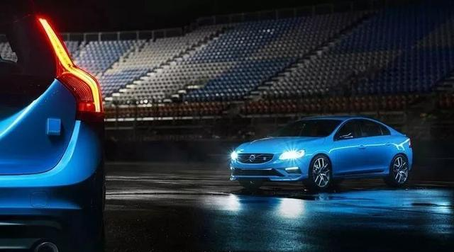 『沃尔沃』十年磨一剑，吉利、沃尔沃双剑合璧，极星问世，4秒破百