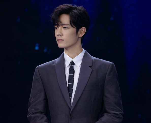 「肖战」发新单曲、接受采访、领奖,肖战的复工之路还要铺垫多久?