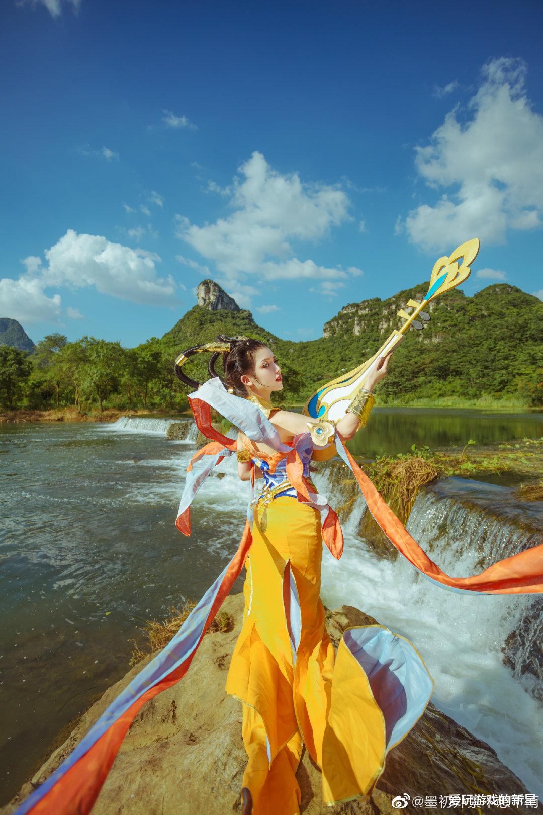 王者荣耀|王者荣耀cos杨玉环，天生丽质难自弃